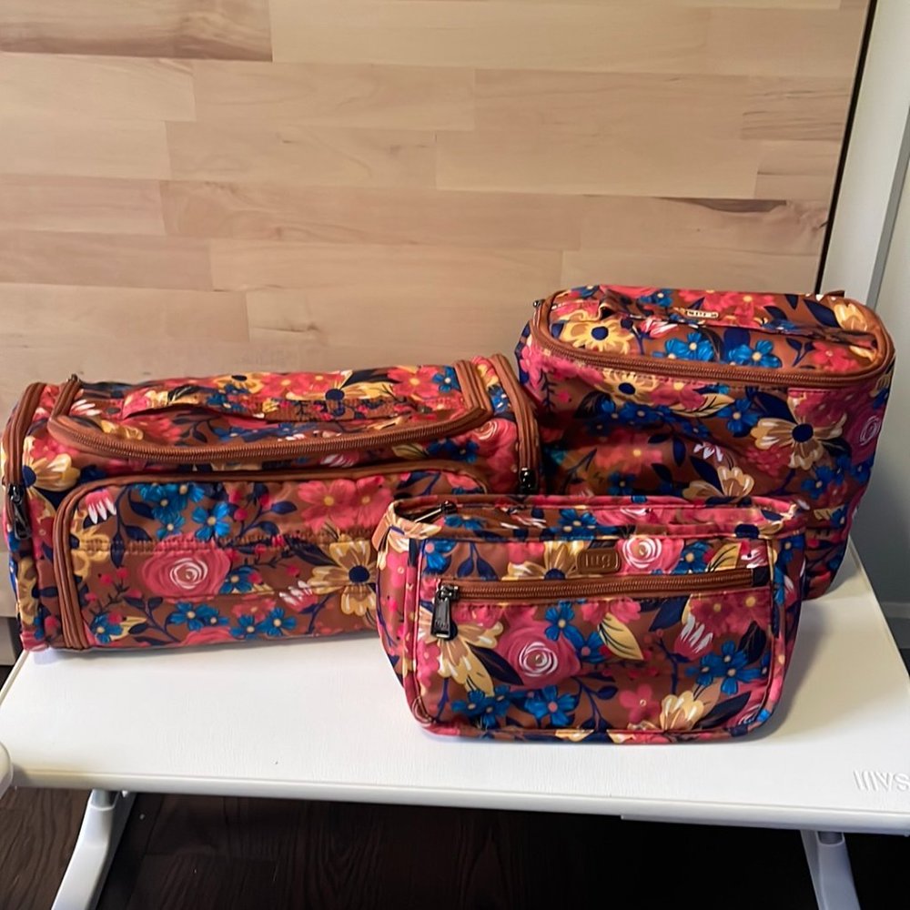 LIKE NWOT, Lug 3 piece set. Copper, blue, pink yellow.